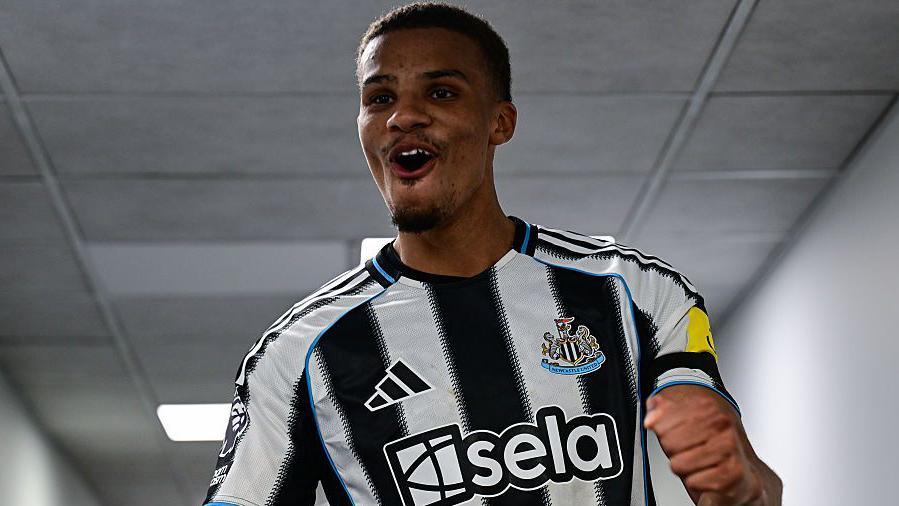 چگونه مالیک تیاو به "هیولای ذهنی" نیوکاسل تبدیل شد؟